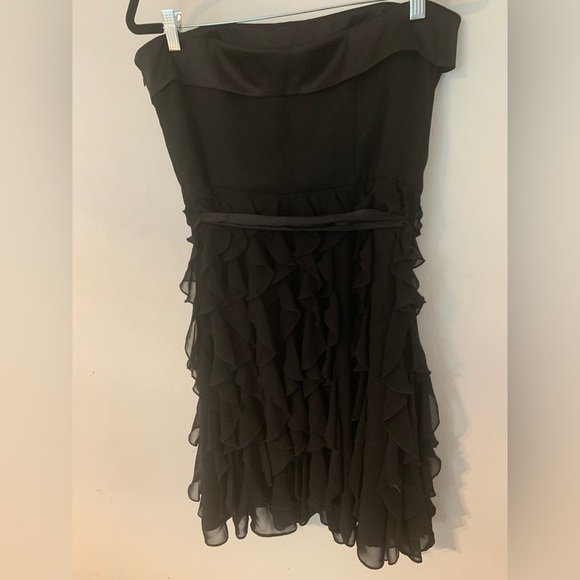 White House Black Market Black Strapless Ruffle Dress Sz 14 NWOT Whimsigoth - Picture 6 of 7